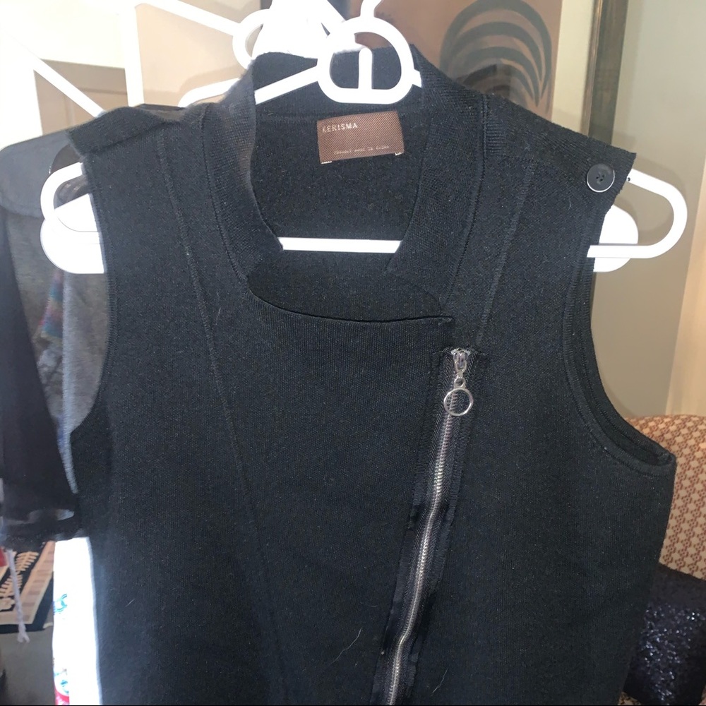 Great for Xmas but already wore it